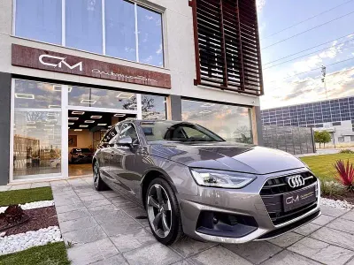 Usado Audi A4 Advanced Plus 163 CV (119 kW) 2020 Beige Familiar
