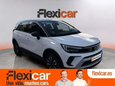 Usado Opel Crossland Elegance 131 CV (96 kW) 2024 Gris SUV