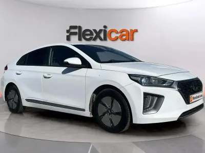 Gebraucht Hyundai Ioniq 100 kW (136 PS) 2021 Weiß Kleinwagen