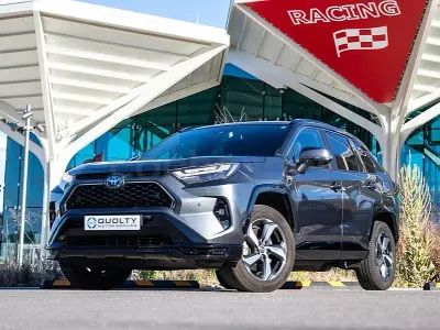 Usado Toyota RAV4 Hybrid Advance 306 CV (225 kW) 2024 Gris / plata SUV