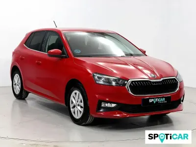 Occasion Skoda Fabia Selection 95 ch (69 kW) 2024 Rouge Citadine