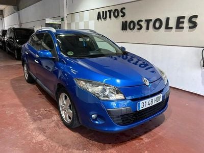 Begagnad Renault Mégane GrandTour Dynamique 130 HK (95 kW) 2011 Blå Kombi