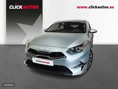 Plateado Usado 2025 Kia Ceed Utilitario | 20.200 € (Precio justo)
