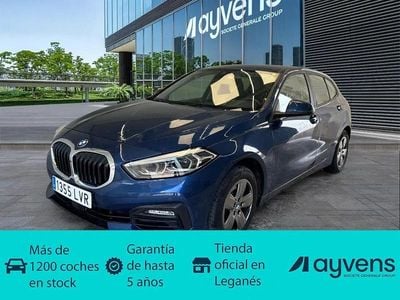 Begagnad BMW 118 Comfort Edition 150 HK (110 kW) 2021 Blå Halvkombi