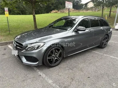 Usado Mercedes C220 AMG line 170 CV (125 kW) 2017 Gris / plata Familiar