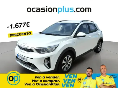 Usado Kia Stonic 100 CV (73 kW) 2024 Blanco SUV