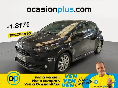 Usado Toyota Yaris Active 116 CV (85 kW) 2023 Negro Utilitario