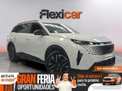 Usado Peugeot 5008 Allure 145 CV (106 kW) 2025 Blanco SUV