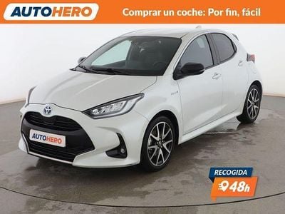 Blanco Usado 2021 Toyota Yaris Hybrid Style Berlina | 19.799 € (Precio justo)