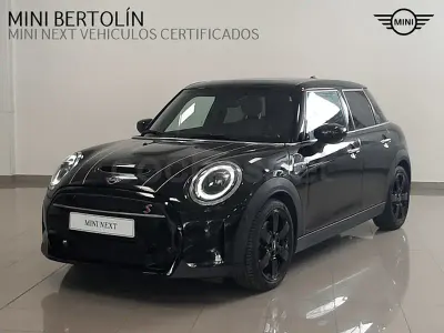Käytetty Mini Cooper S 178 HP (130 kW) 2021 Musta Viistoperä