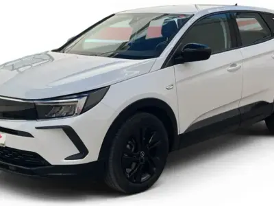 Usado Opel Grandland X 131 CV (96 kW) 2024 Blanco SUV