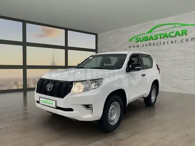 Używany Toyota Land Cruiser 204 KM (150 kW) 2021 Biały SUV