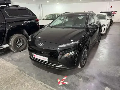 Usado Hyundai Kona 100 kW (136 CV) 2022 Negro SUV
