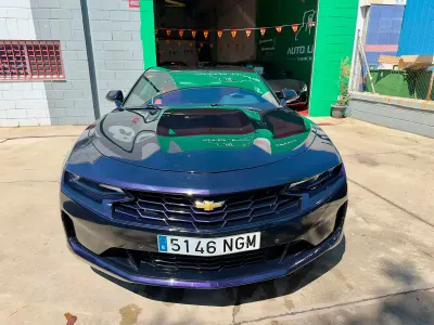 Usado Chevrolet Camaro 98 CV (72 kW) 2021 Purpura Utilitario