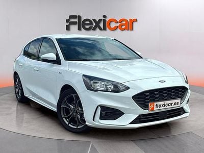 Usado Ford Focus ST-Line 125 CV (91 kW) 2022 Blanco Berlina