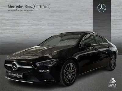 Usado Mercedes CLA200 150 CV (110 kW) 2021 Negro noche