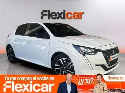 Usado Peugeot 208 Active 100 CV (73 kW) 2023 Blanco Utilitario