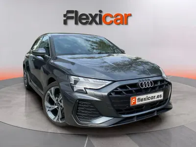 Usado Audi A3 Advanced Plus 116 CV (85 kW) 2024 Gris Berlina