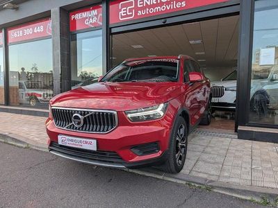 Usado Volvo XC40 Plus 262 CV (192 kW) 2022 Granate SUV