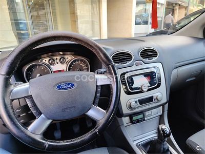 Negro Usado 2009 Ford Focus Trend Berlina | 4600 € (Precio justo)