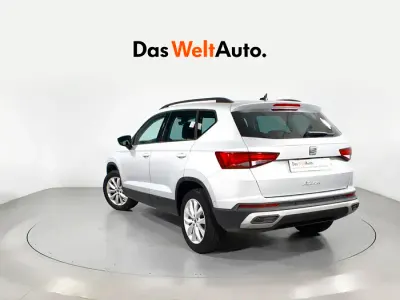 Usado Seat Ateca Style 150 CV (110 kW) 2025 Gris plata SUV