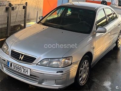 Gris / plata Usado 1999 Honda Accord LS Berlina | 1200 €