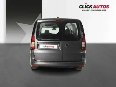 Usado VW Caddy 102 CV (75 kW) 2025 Gris Monovolumen