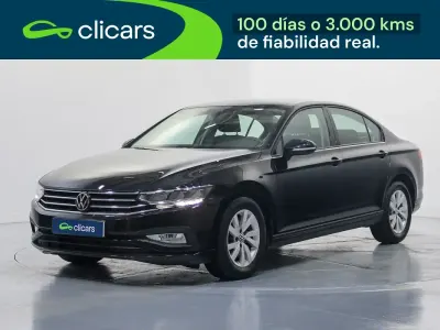 Occasion VW Passat Business 122 ch (89 kW) 2022 Bleue Break