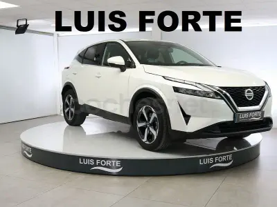 Begagnad Nissan Qashqai Tekna 140 HK (102 kW) 2022 Vit SUV