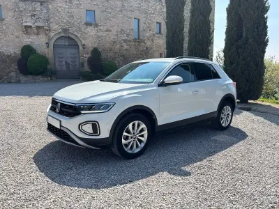 Usado VW T-Roc Life 150 CV (110 kW) 2022 Blanco SUV
