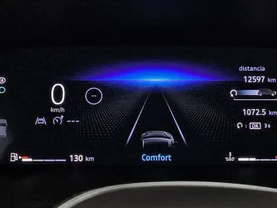 Usado Renault Captur Techno 101 CV (74 kW) 2025 Gris SUV