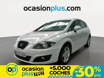 Käytetty Seat Leon Copa 105 HP (77 kW) 2011 Valkoinen Viistoperä