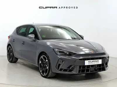 Usado Cupra Leon 150 HP (110 kW) 2024 Cinzento