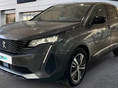 Usado Peugeot 3008 Allure 131 CV (96 kW) 2022 Gris SUV