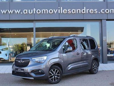 Usado Opel Combo Life Innovation 131 CV (96 kW) 2020 Gris Monovolumen