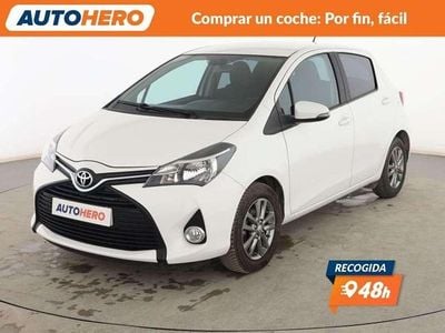 Usado Toyota Yaris Cool 71 CV (52 kW) 2016 Blanco Berlina