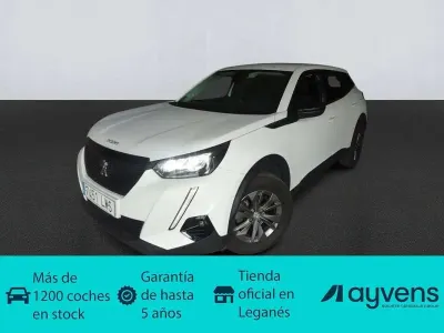 Usado Peugeot 2008 Active 110 CV (80 kW) 2022 Blanco SUV