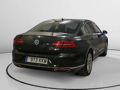 Begagnad VW Passat GTE 218 HK (160 kW) 2018 Svart Sedan