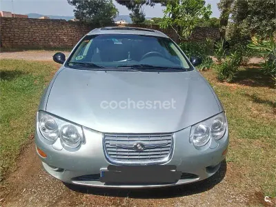 Usado Chrysler 300M 202 CV (148 kW) 2002 Gris / plata Berlina