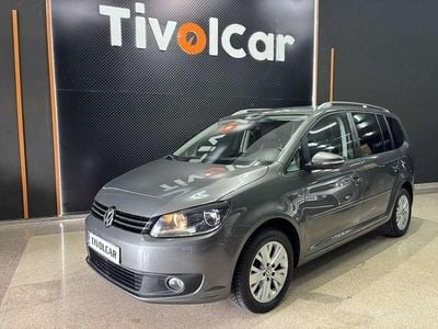 Usado VW Touran Advance 105 CV (77 kW) 2014 Gris Monovolumen