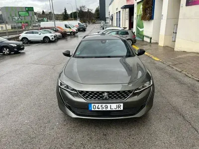 Usado Peugeot 508 SW GT 180 CV (132 kW) 2020 Beige Familiar
