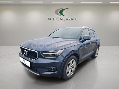 Gris / plata Usado 2020 Volvo XC40 Momentum SUV | 22.900 € (Precio justo)