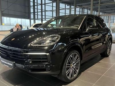 Negro Usado 2020 Porsche Cayenne SUV | 76.660 € (Caro)