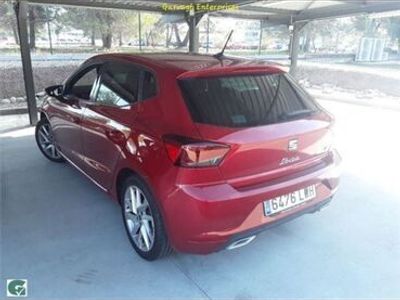 Usado Seat Ibiza FR 110 CV (80 kW) 2022 Rojo Utilitario