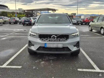 Usado Volvo XC40 262 CV (192 kW) 2023 Gris / plata SUV