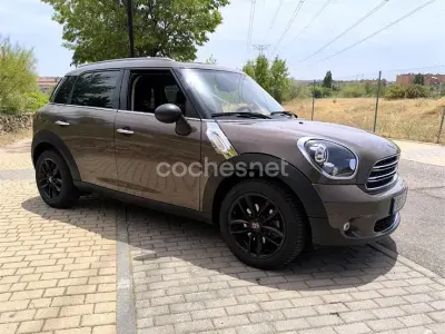 Usado Mini One Countryman 98 CV (72 kW) 2014 Marrón SUV