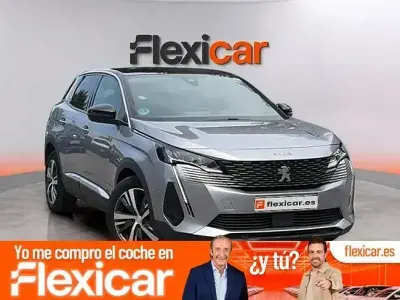 Usado Peugeot 3008 Allure 130 CV (95 kW) 2023 Gris SUV