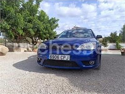 Usado Ford Mondeo ST 226 CV (166 kW) 2004 Azul Berlina