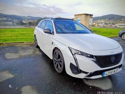 Usado Peugeot 308 SW GT 130 CV (95 kW) 2023 Blanco Familiar