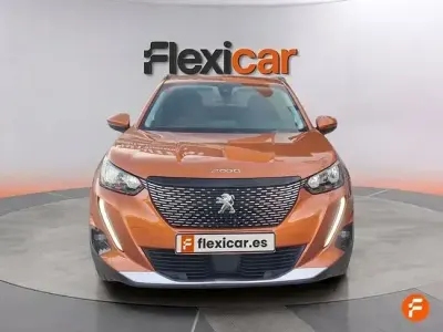 Usado Peugeot 2008 Active 110 CV (80 kW) 2021 Naranja SUV